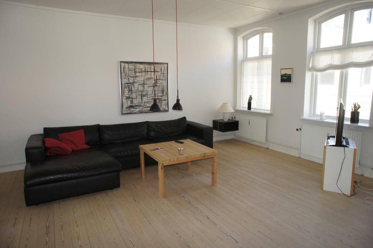 Appartamento Kongensgade Esbjerg Esterno foto